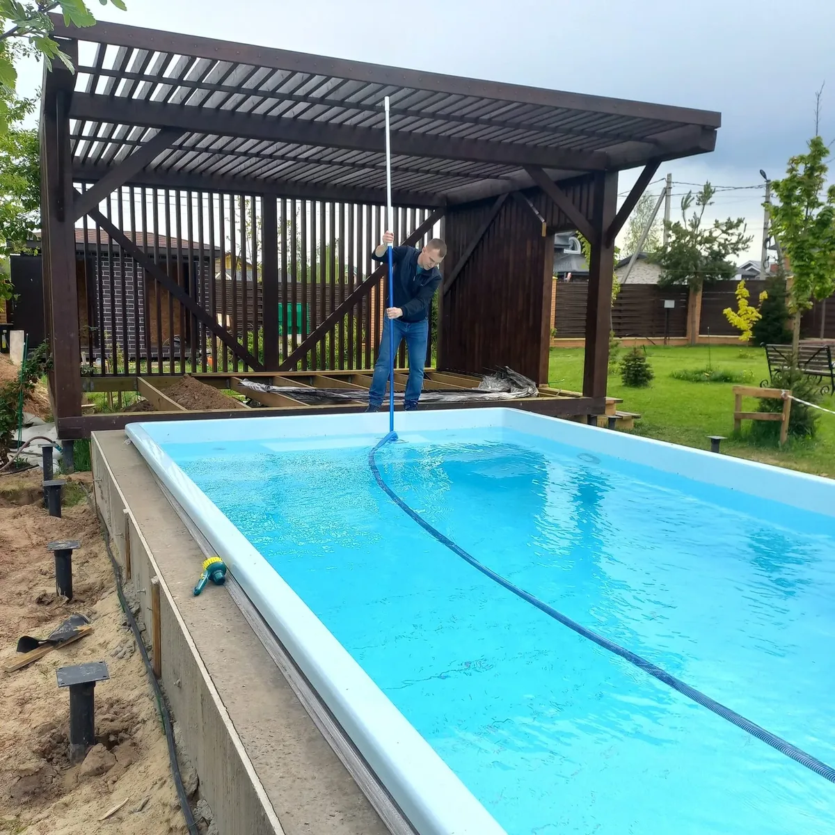 Копинговый бордюрный камень для бассейна Laguna в Пензе